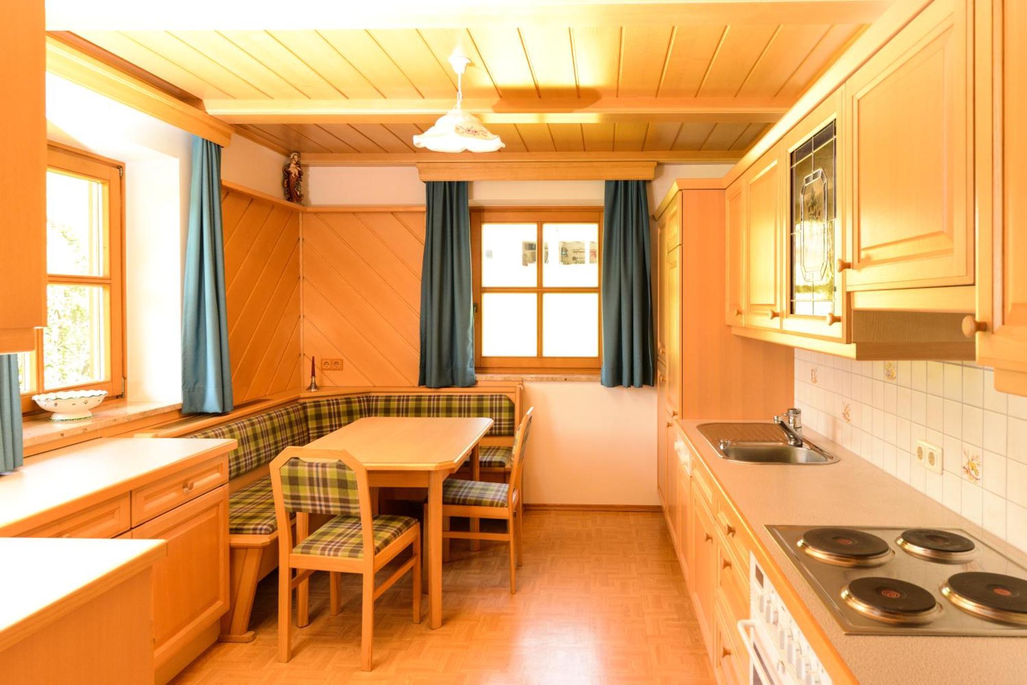 Hotel Barbarahof Saalbach, Inkl Jokercard Rum bild