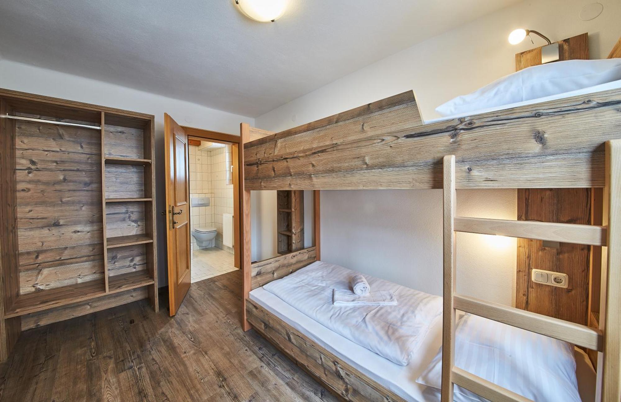 Hotel Barbarahof Saalbach, Inkl Jokercard Rum bild