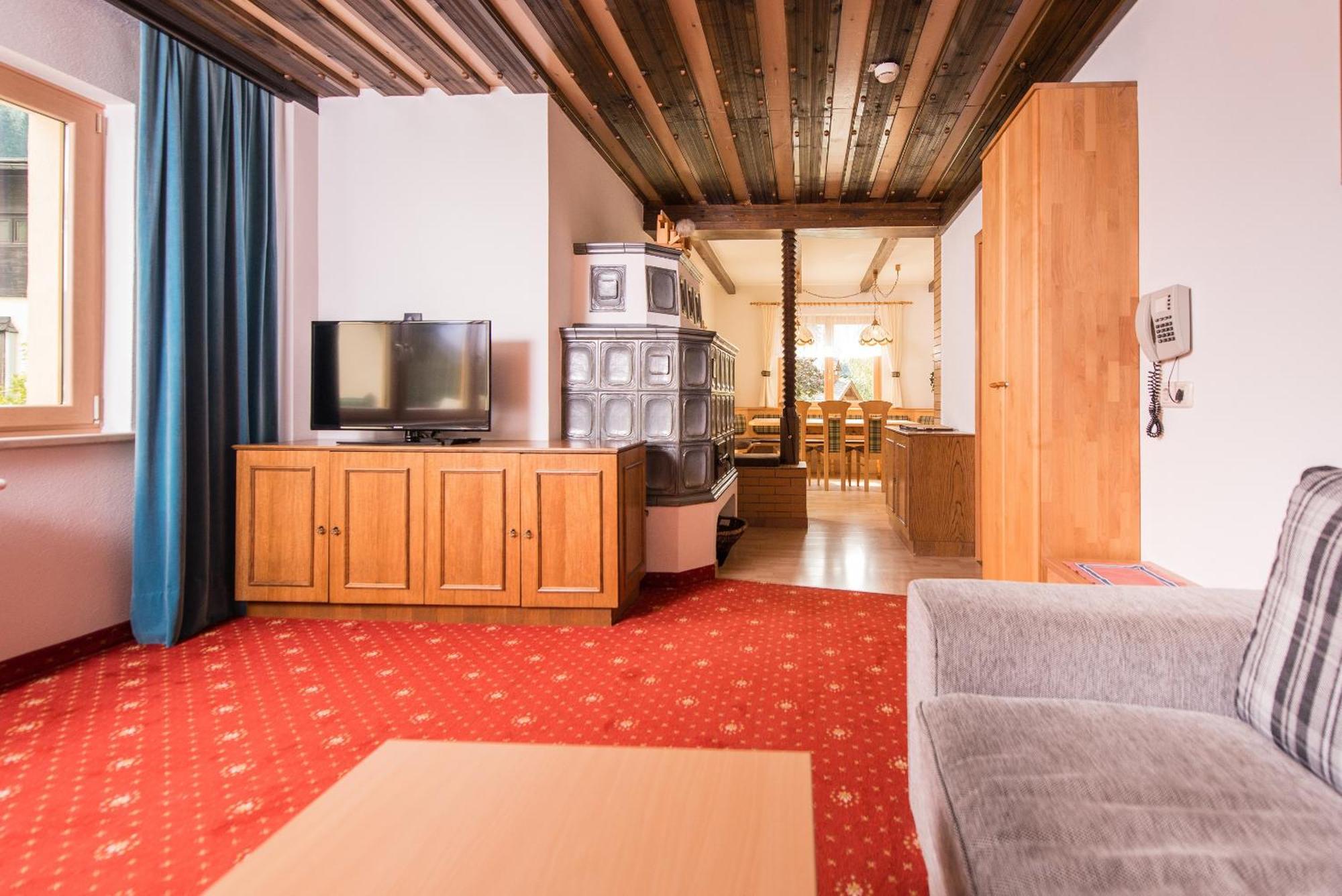 Hotel Barbarahof Saalbach, Inkl Jokercard Rum bild