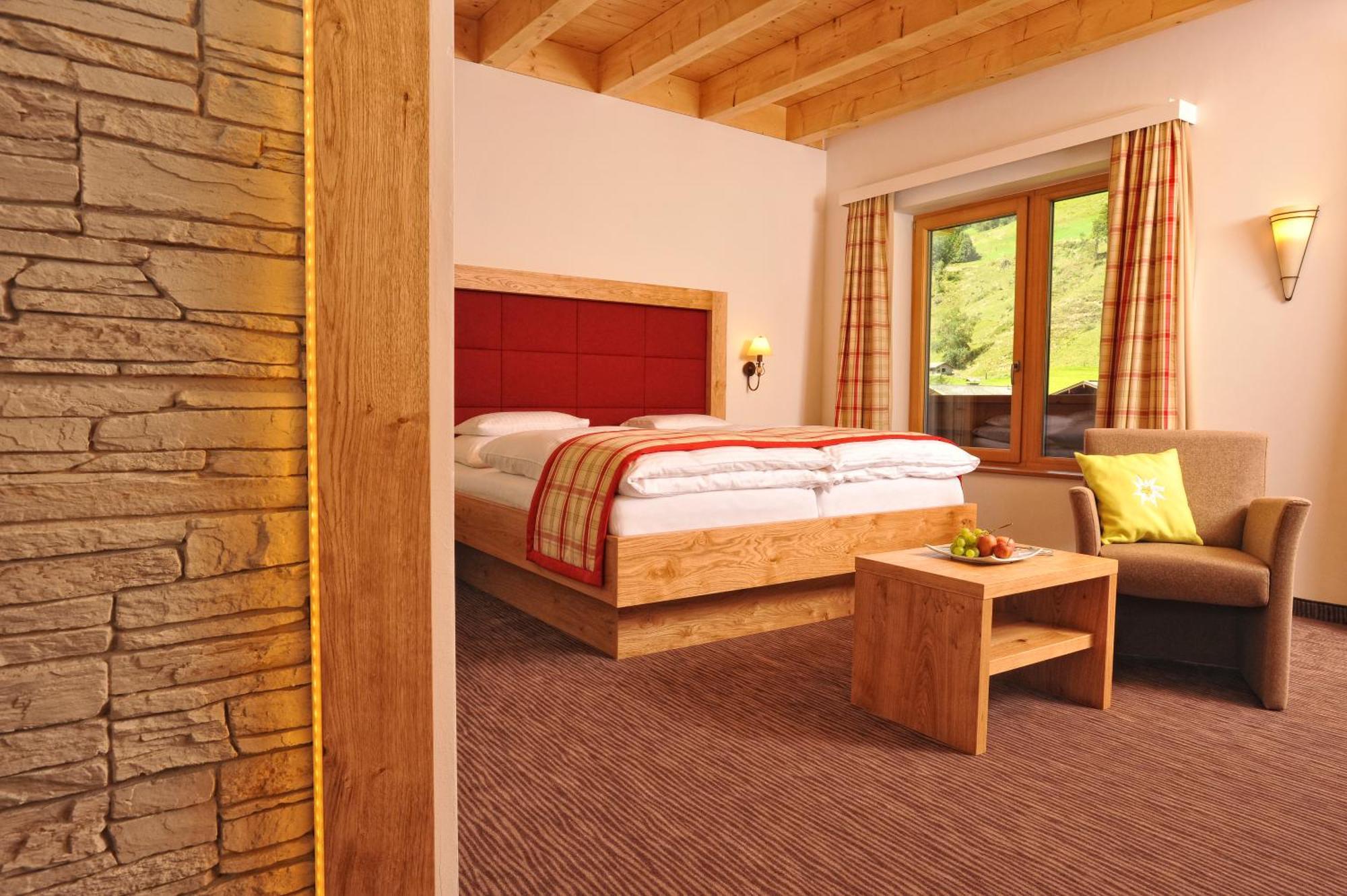 Hotel Barbarahof Saalbach, Inkl Jokercard Exteriör bild